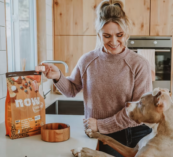 Now Fresh: nutrire i nostri cani in modo sano e bilanciato Crocchette di qualità per i nostri cani